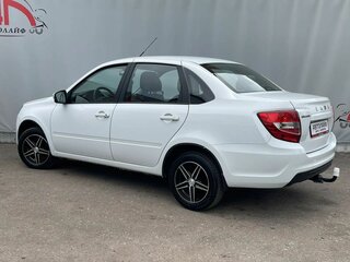 2023 Lada (ВАЗ) Granta I Рестайлинг, белый, 675000 рублей, вид 3