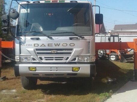 2003 Daewoo Ultra Novus, серебристый, 7500000 рублей, вид 2