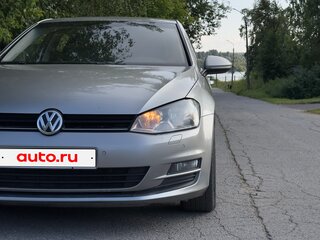 2013 Volkswagen Golf VII, серебристый, 780000 рублей, вид 1