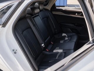 2021 Kia K5 III, белый, 2890000 рублей, вид 3
