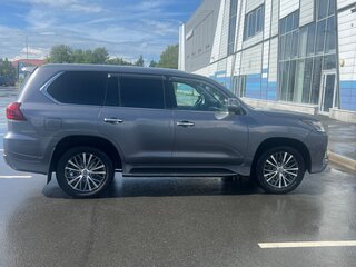2016 Lexus LX 570 III Рестайлинг 2, серый, 6900000 рублей, вид 2