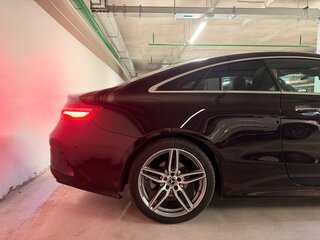 2019 Mercedes-Benz E-Класс 200 V (W213, S213, C238), красный, 4290000 рублей, вид 1