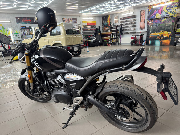 2020 Triumph Speed 400, чёрный, 590000 рублей - вид 3