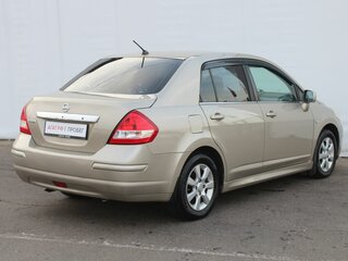 2010 Nissan Tiida I Рестайлинг, бежевый, 760000 рублей, вид 5