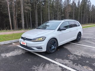 2018 Volkswagen Golf VII Рестайлинг, белый, 2150000 рублей, вид 1