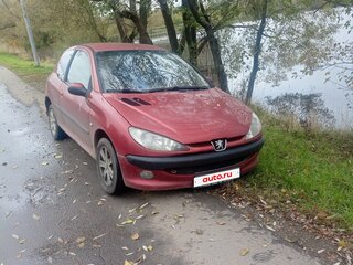 2004 Peugeot 206, красный, 150000 рублей, вид 3
