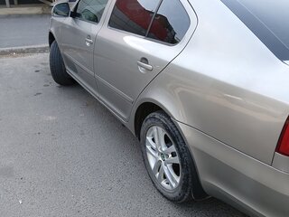2012 Skoda Octavia II (A5) Рестайлинг, серый, 850000 рублей, вид 5