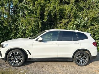 2018 BMW X3 20d xDrive III (G01), белый, 3800000 рублей, вид 4