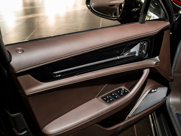 2026 Porsche Panamera Turbo S E-Hybrid III, чёрный, 39990000 рублей - вид 16