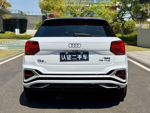 2023 Audi Q2 L 35 TFSI I Рестайлинг, белый, 2100000 рублей - вид 4