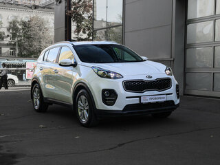2018 Kia Sportage IV, белый, 1850000 рублей, вид 3