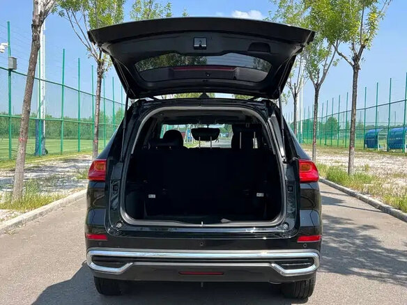 2023 Haval M6 Plus II, чёрный, 1150000 рублей - вид 4