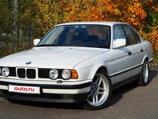 1990 BMW 5 серии 520i III (E34), белый, 1150000 рублей, вид 1