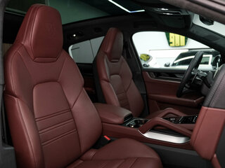 2026 Porsche Cayenne Coupé III Рестайлинг, серый, 20990000 рублей, вид 2