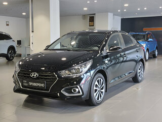 2017 Hyundai Solaris II, чёрный, 990000 рублей, вид 1