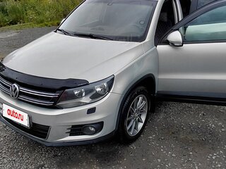 2011 Volkswagen Tiguan I Рестайлинг, серебристый, 1050000 рублей, вид 1