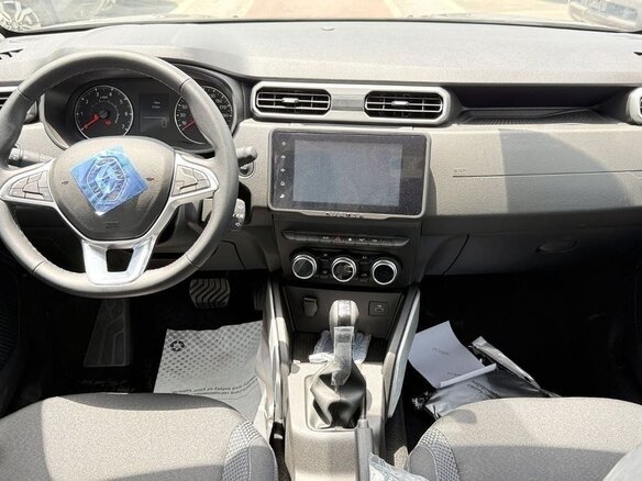 2026 Renault Duster II, чёрный - вид 6