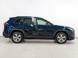 2020 Toyota RAV4 V (XA50), синий, 2950000 рублей, вид 4