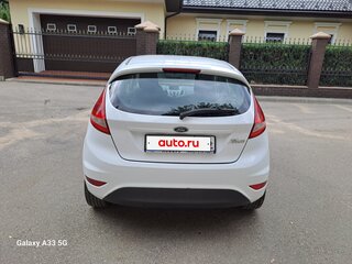 2010 Ford Fiesta Mk6, белый, 700000 рублей, вид 5
