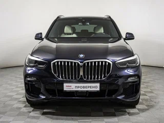 2019 BMW X5 40i IV (G05/G18), чёрный, 5500000 рублей, вид 3