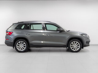 2018 Skoda Kodiaq I, серый, 2750000 рублей, вид 4