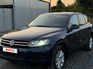 2010 Volkswagen Touareg II, синий, 2000000 рублей, вид 1