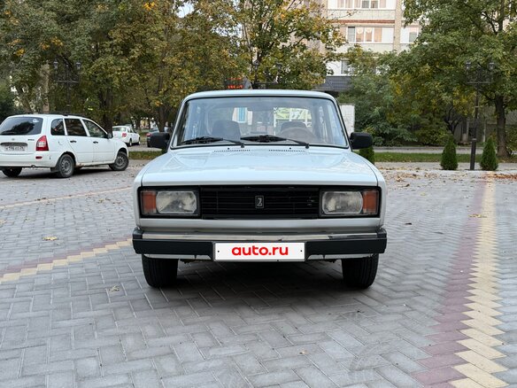 2010 Lada (ВАЗ) 2105, белый, 200000 рублей - вид 1