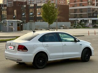 2019 Volkswagen Polo V Рестайлинг, белый, 880000 рублей, вид 5