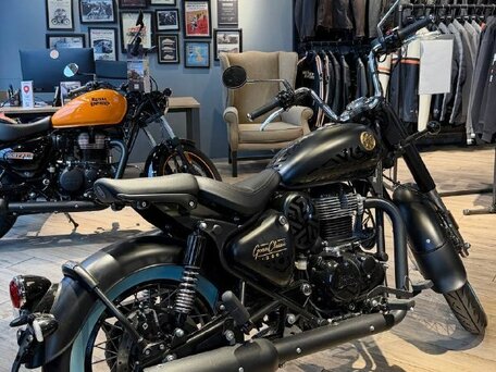 2026 Royal Enfield Goan Classic 350, чёрный, 529000 рублей, вид 5