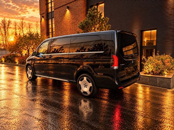 2026 Mercedes-Benz V-Класс Extra Long 300 d экстра длинный III (W447) Рестайлинг 2, чёрный, 13990000 рублей - вид 7