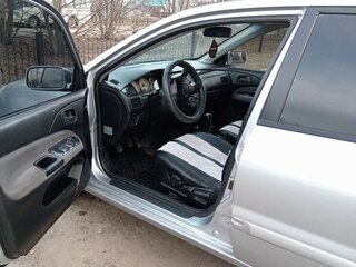 2005 Mitsubishi Lancer IX, серебристый, 280000 рублей, вид 4