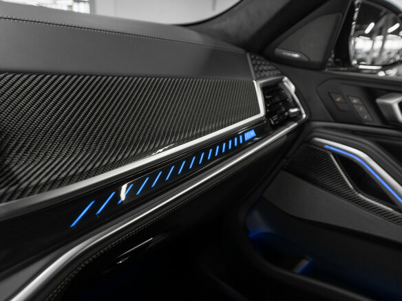 2024 BMW X6 M60i III (G06) Рестайлинг, серый, 17050000 рублей - вид 28