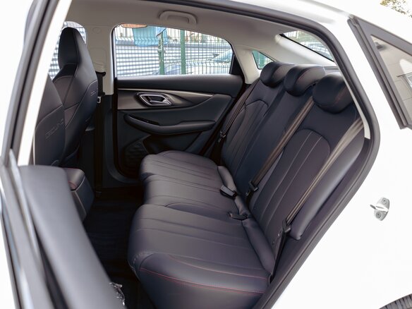 2025 BAIC U5 Plus, белый, 2556000 рублей - вид 16