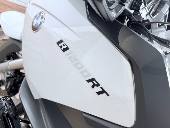 2011 BMW R 1200 RT, белый, 999000 рублей - вид 19