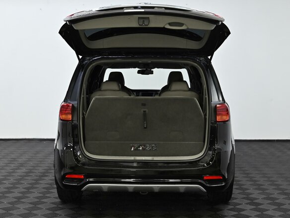 2018 Kia Carnival III, чёрный, 2085000 рублей - вид 16