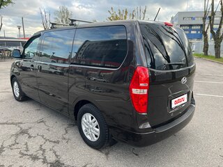 2016 Hyundai H-1 II Рестайлинг, коричневый, 2200000 рублей, вид 5