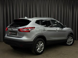 2017 Nissan Qashqai II, серебристый, 1479777 рублей, вид 3