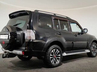 2012 Mitsubishi Pajero IV Рестайлинг 1, чёрный, 1950000 рублей, вид 5