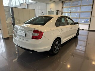 2016 Skoda Rapid I, белый, 1020000 рублей, вид 4