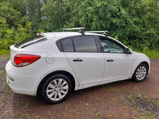 2013 Chevrolet Cruze I Рестайлинг, белый, 500000 рублей, вид 3