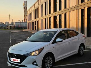 2021 Hyundai Solaris II Рестайлинг, белый, 1700000 рублей, вид 4