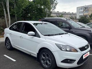 2011 Ford Focus II Рестайлинг, белый, 650000 рублей, вид 2