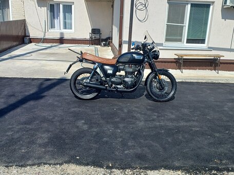 2017 Triumph Bonneville T100, чёрный, 700000 рублей, вид 1