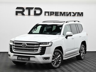 2025 Toyota Land Cruiser 300 Series, белый, 14300000 рублей, вид 5