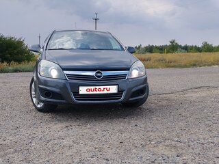 2010 Opel Astra H Рестайлинг, серый, 430000 рублей, вид 1
