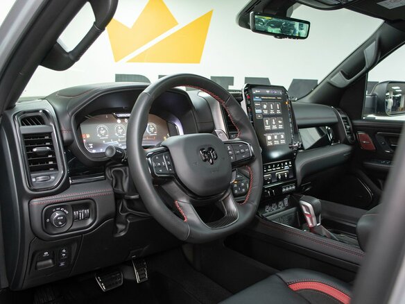 2026 Ram 1500 RHO V Рестайлинг, серебристый, 12499000 рублей - вид 8
