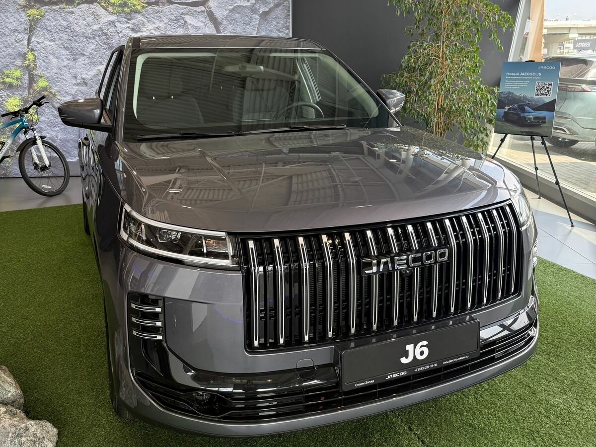 Открыть фотографии: Jaecoo J6