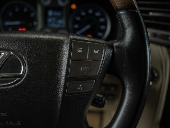 2007 Lexus LX 570 III, белый, 2299000 рублей - вид 17