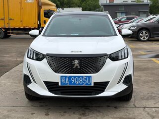2024 Peugeot 2008 II, белый, 1420000 рублей, вид 3