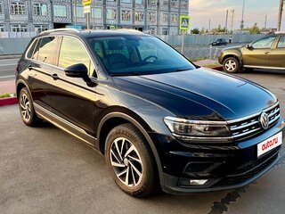 2018 Volkswagen Tiguan II, чёрный, 2890000 рублей, вид 1